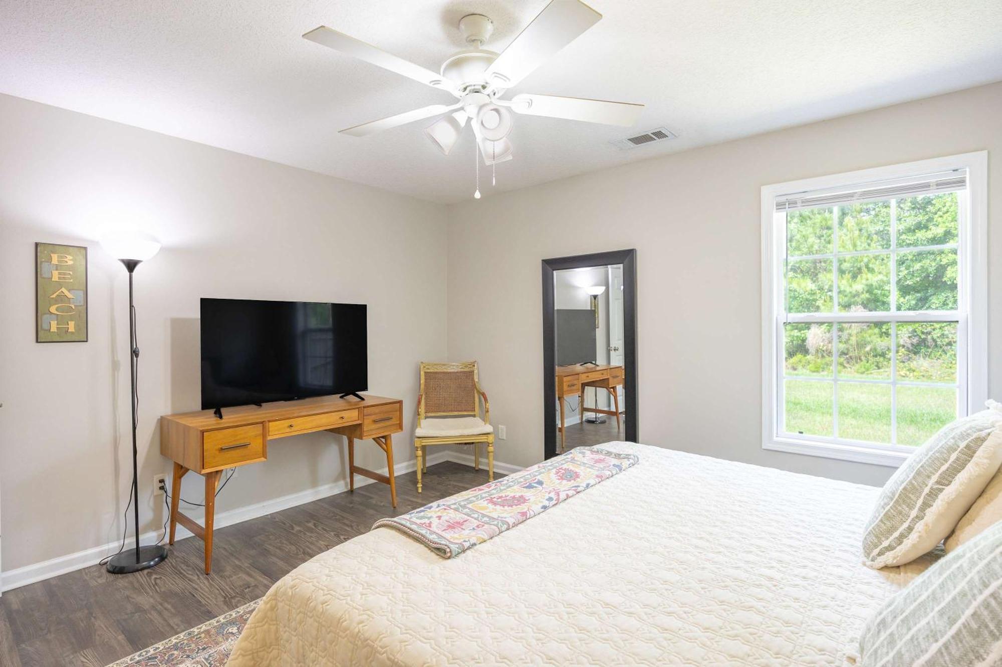 Cozy And Contemporary Villa 1 Mile From Gsu ستاتسبورو المظهر الخارجي الصورة